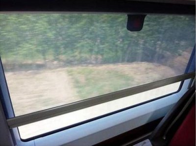 Back door electric sunshade